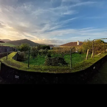 Quinta Do Sossego-giestas Séjour à la ferme Ribeira Grande