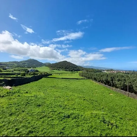 Quinta Do Sossego-giestas * Ribeira Grande